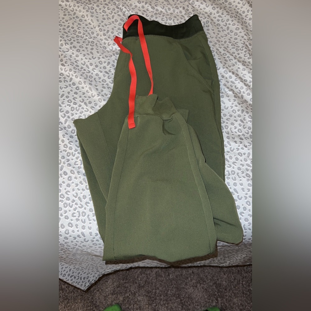 Medium Figs Zamora Joggers scrub pants